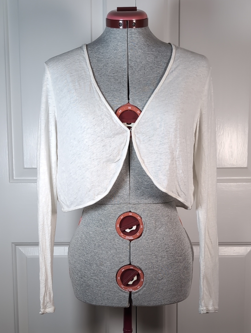 Joie Ivory Linen Blend Cropped Cardigan Shrug Dainty Coquette Balletcore Bolero